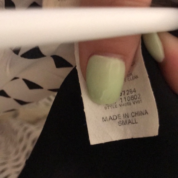 Cute black and white dress - Picture 4 of 4